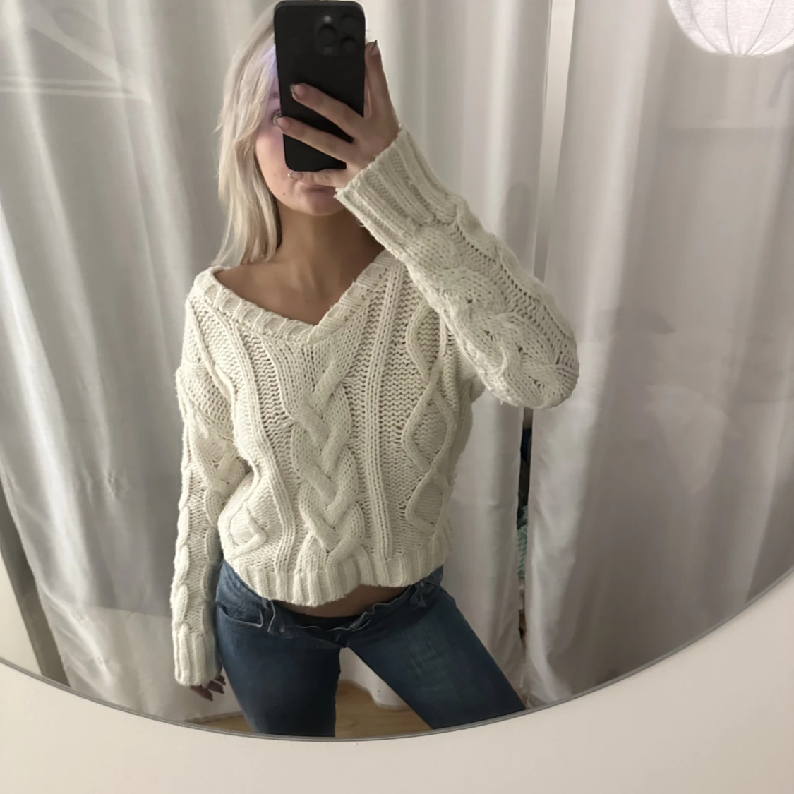 Vit stickad tröja  - 91
