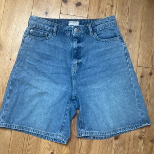 Jeans shorts - Fina shorts från Lindex💗