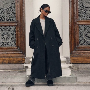 Långkappa  - Slutsåld kappa med lappar kvar, nypris 999💖