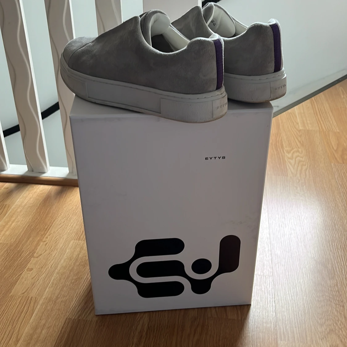 Eytys doja skor  - 90