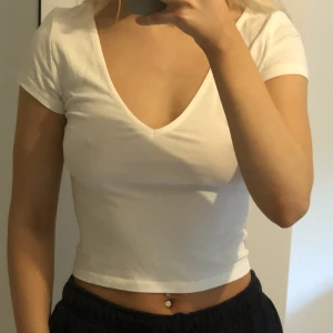 Vit topp - Aldrig använd