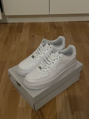Airforce 1 low  - Storlek 42  Helt nya 