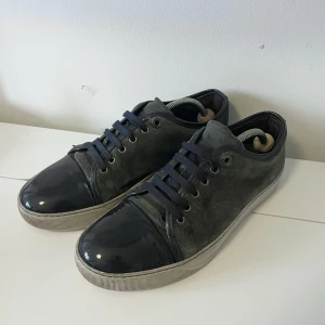 Lanvins  - Lanvin cap toe. Säljer för bra pris men kan gå ner i pris vid snabb affär. 