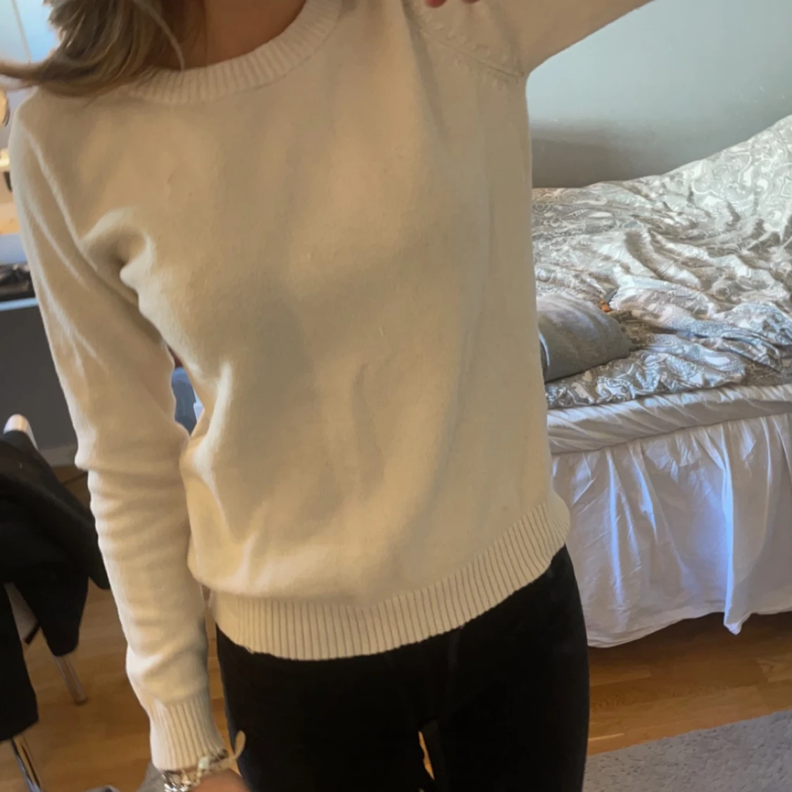 Vit stickad tröja  - 90