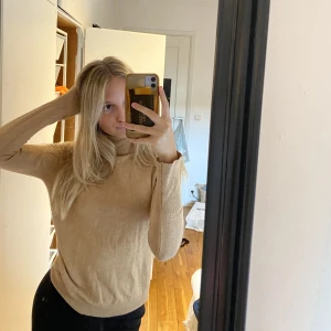 Zara Polo - Från zara, storlek s, fint skick