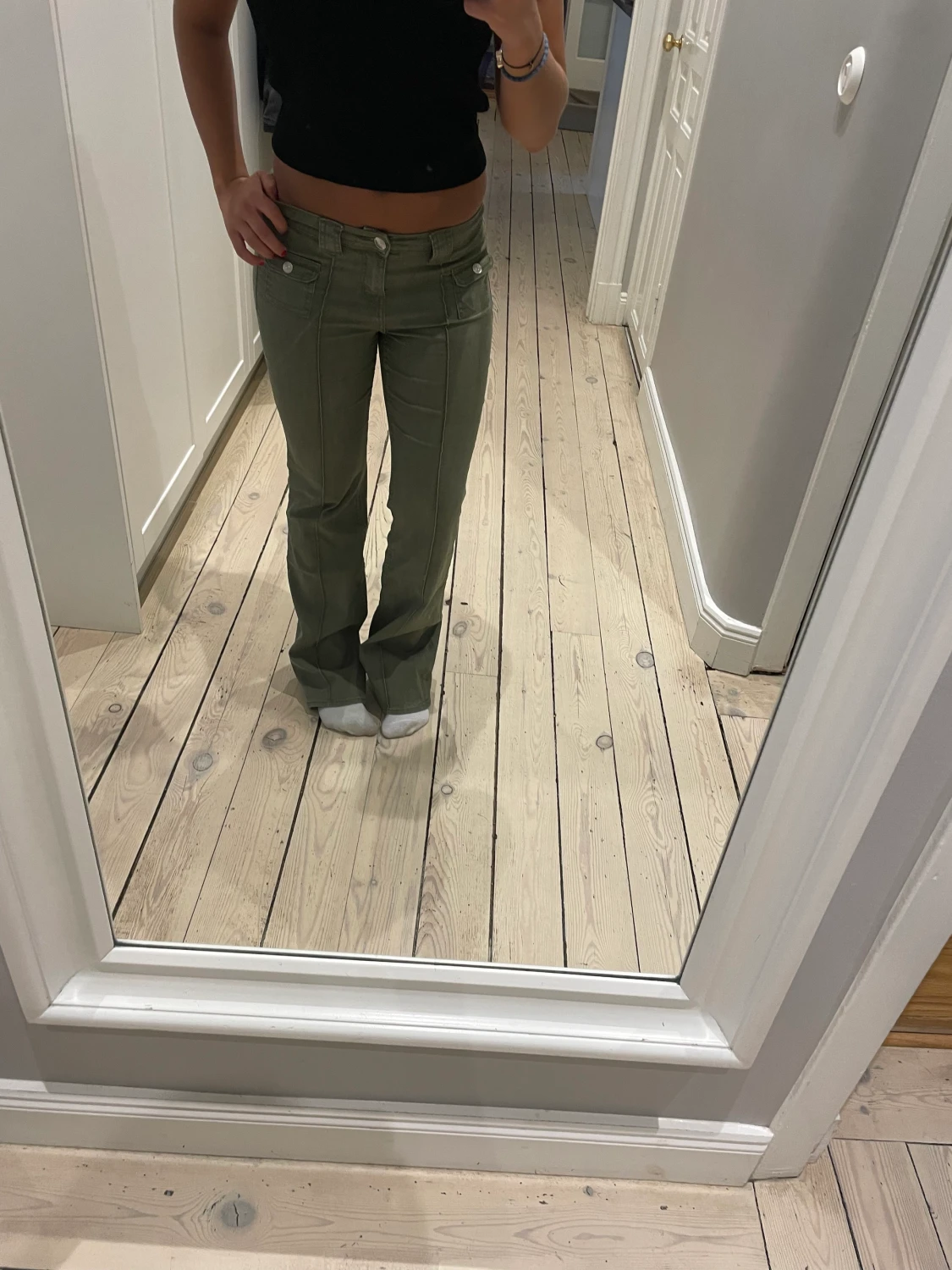 Super snygga gröna hm jeans