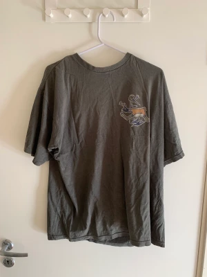 T-shirt med tryck - Fin t-shirt med tryck! 