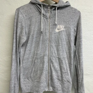 Nike tröja - Nike tröja  S