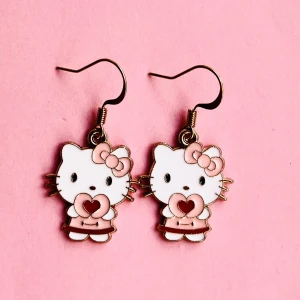 Hello Kitty örhängen 💕 - Nickelfria krokar och fri frakt 💕