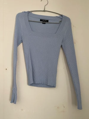 Tröja - Använd 1 elr 2 gånger endast