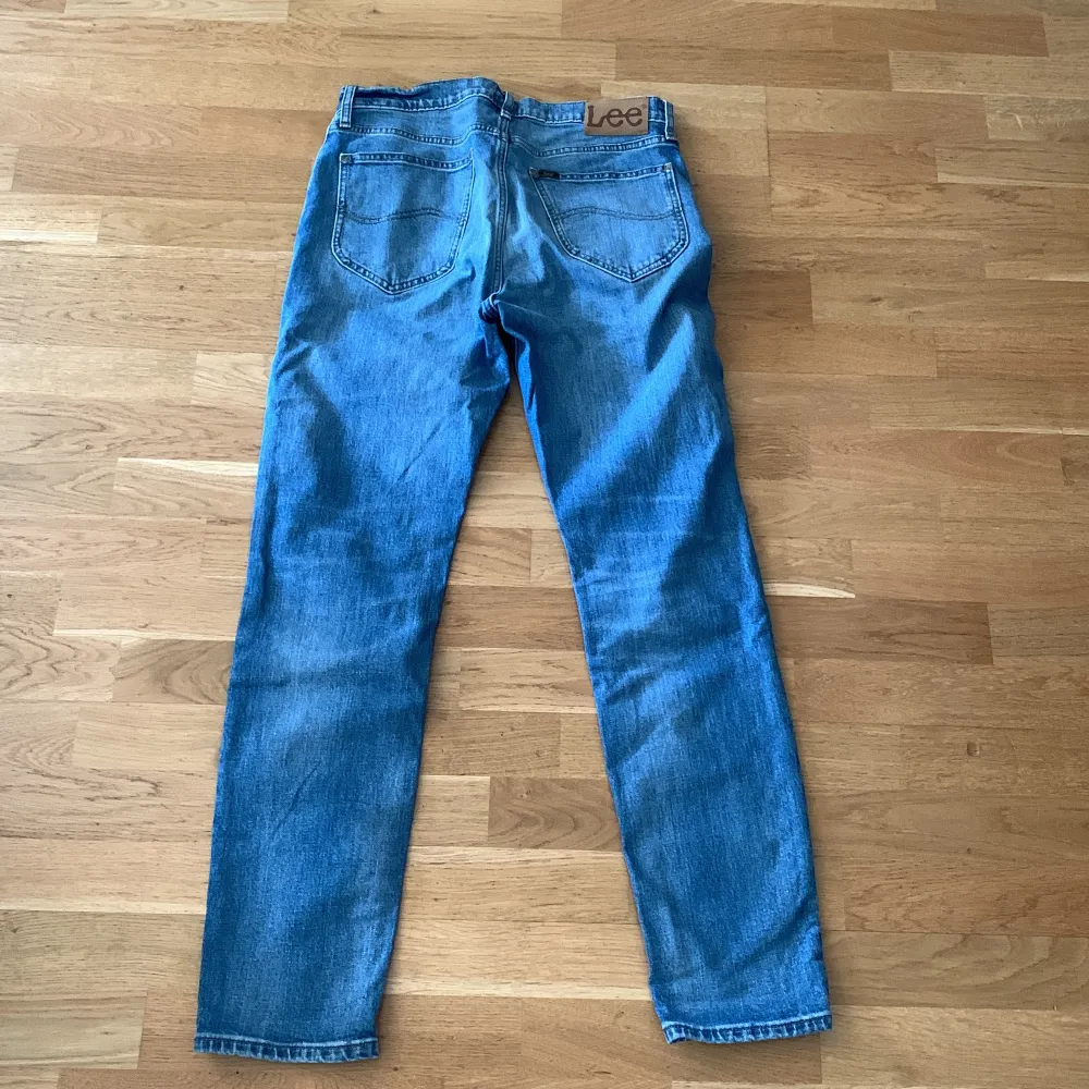 Lee jeans modell Austin storlek W30 L32. Jeans & Byxor.