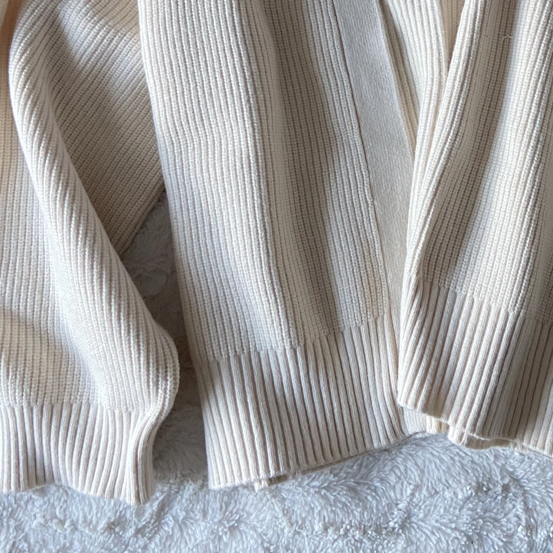 Stickad kofta, cardigan  - 91