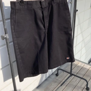 Shorts Dickies - Knappt använda i jättefint skick