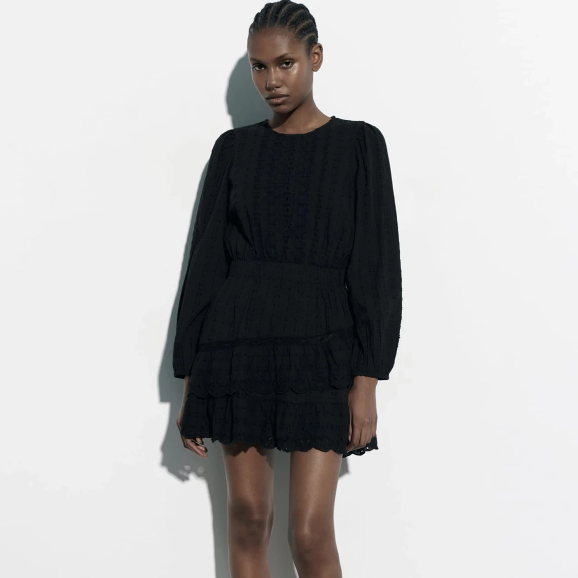 Svart zara klänning - 91