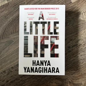  A little life - Helt ny och oläst. perfekt skick. 115kr, använd gärna köp nu knappen för enklare upplevelse. Kom i dm för info.