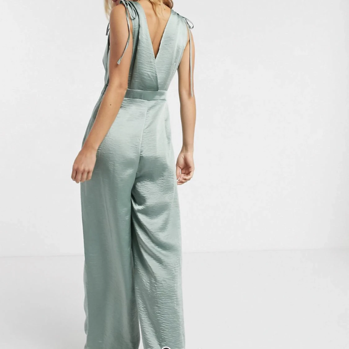 Grön jumpsuit/byxdress i strl 36 - 90