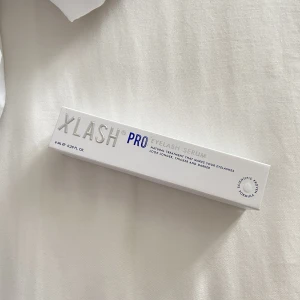 Xlash pro - Helt ny oanvänd förpackning med xlash pro, fick 2st och behöver inte båda💕 nypris 699