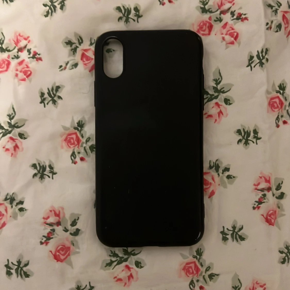 Ett svart mobilskal 
