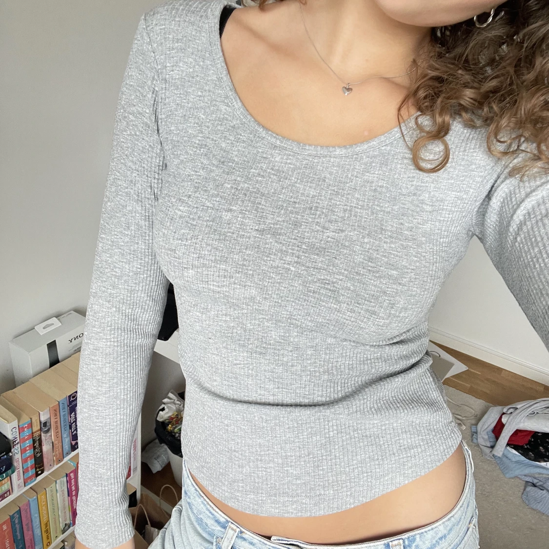 Tajt grå långärmad - 90