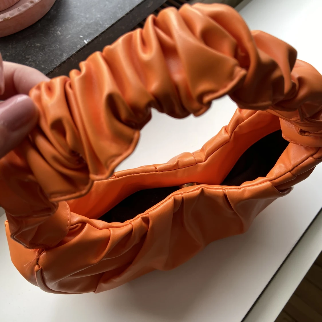 Orange väska 🧡 - 91