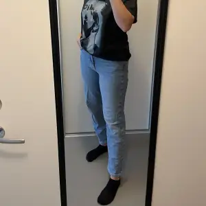 Stretchiga jeans från h&m