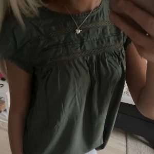 Blus - Superfin blus som tyvärr inte kommer till användning💞