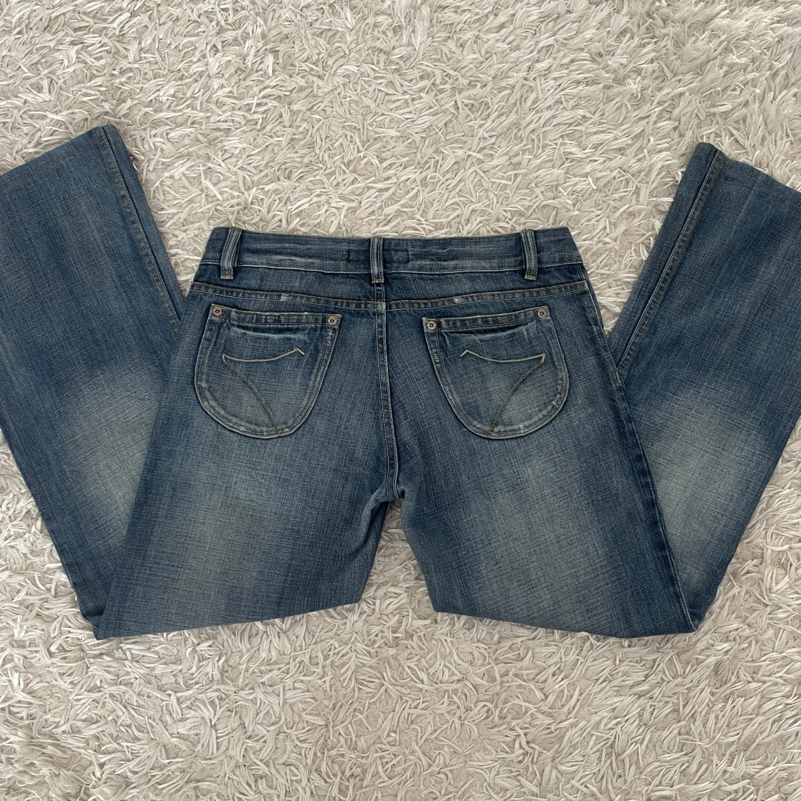 Lågmidjade bootcut jeans