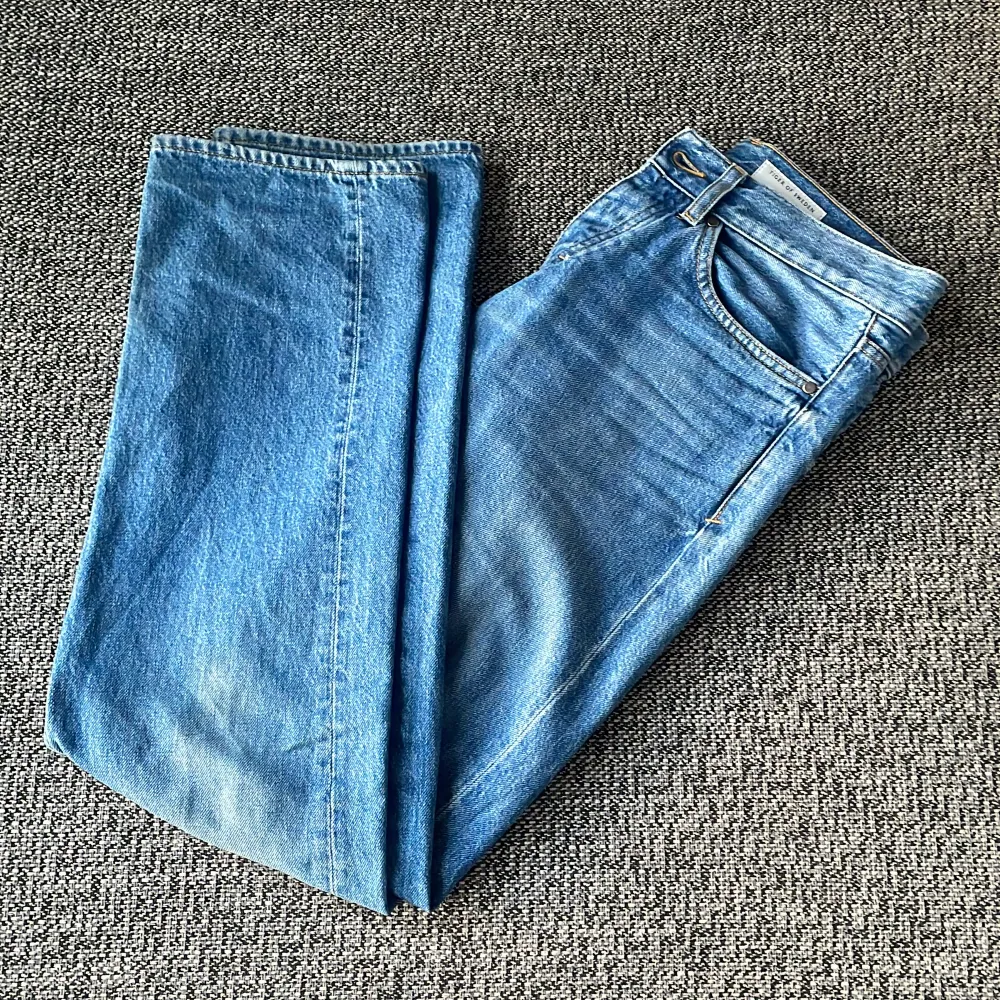 Ett par Tiger of Sweden jeans i stylen MAD Storlek 27/32 Köpt för 1500kr. Jeans & Byxor.