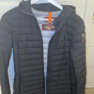 Parajumper dunjacka - Parajumper dunjacka storlek S