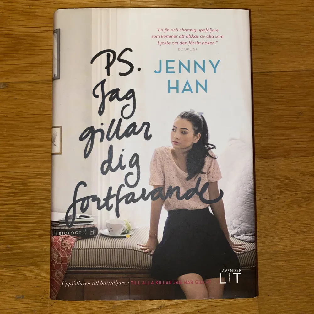 Jenny Hans bok ”PS. Jag gillar dig fortfarande”. Övrigt.