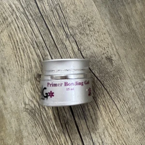 Nagelgrejer  - Primer gel, white gel & finish gel. 15 ml i varje burk. Aldrig använda 🌸 45 kr/st eller alla för 120