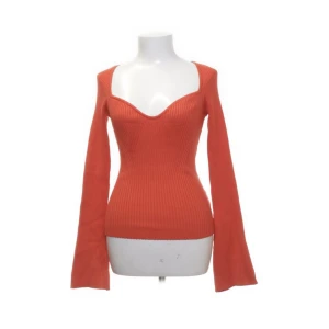 Tröja  - Nyköpt men passa ej. Aldrig använd. Storlek M