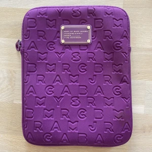 iPad fodral  - iPad fodral från Marc Jacobs 