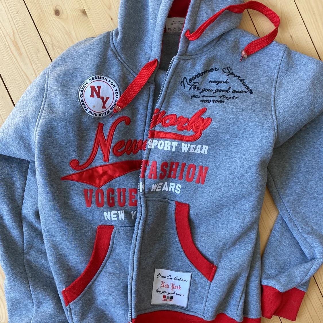 Oversize zip-up hoodie 