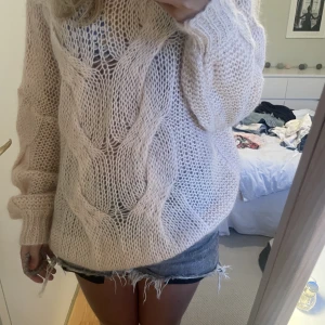 Maje-tröja - Så fin. Be om fler bilder!