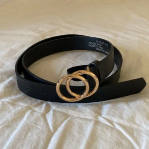 Bälte  - Oanvänd bälte från Hm