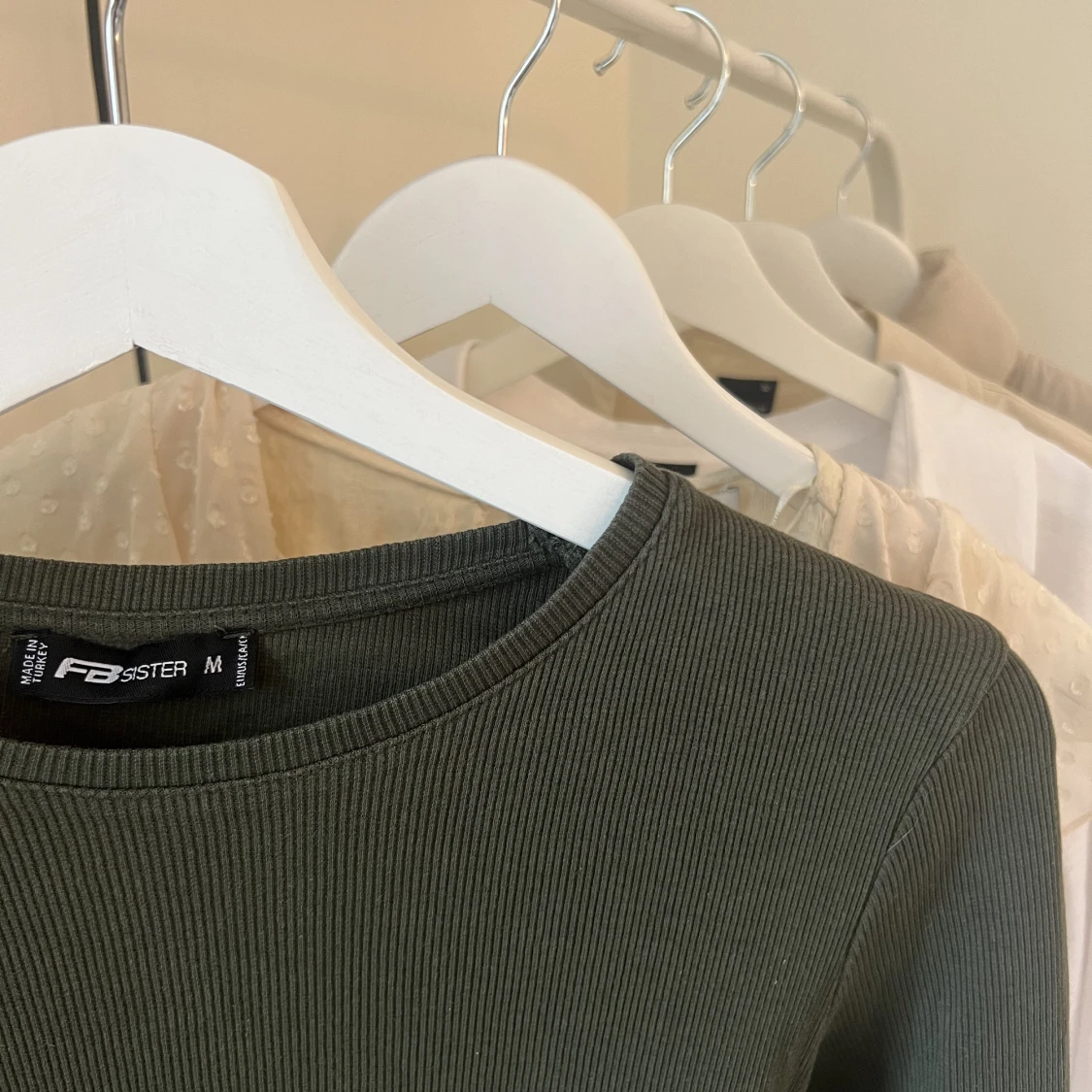 Grön ribbad tröja   - 90