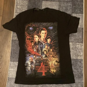 Tröja - Andvänt den 1 gång 