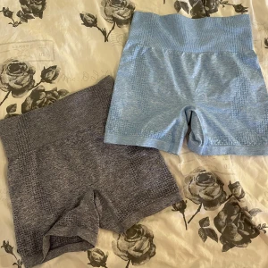 gym shorts - 2st gym shorts som aldrig är använda
