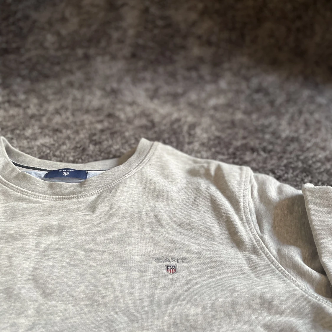 Grå ”Gant” Crewneck - 90