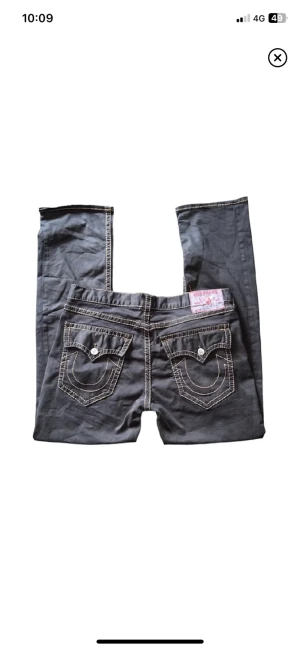 True religion jeans  - Gråa true religion jeans Storlek 36 i midjan 