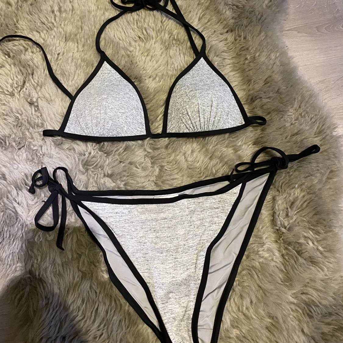 Grå Bikini