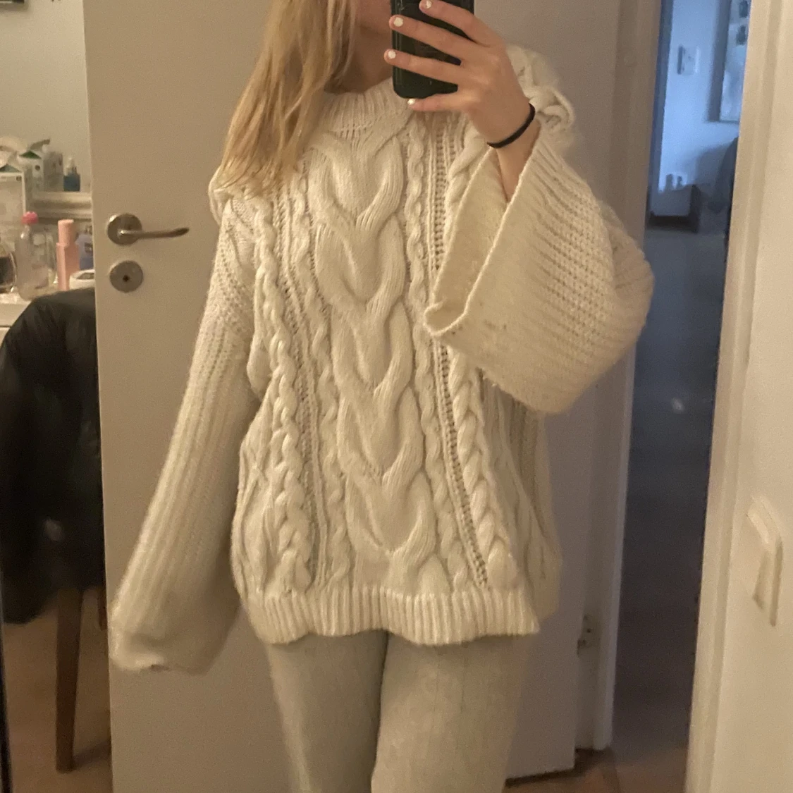 Stickad tröja  - 91