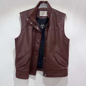 Skinnväst  - Snygg väst från Scotch & Soda. Ord pris 2899kr