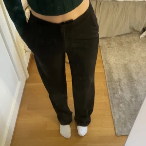 Kostymbyxor  - Kostymbyxor från hm! 