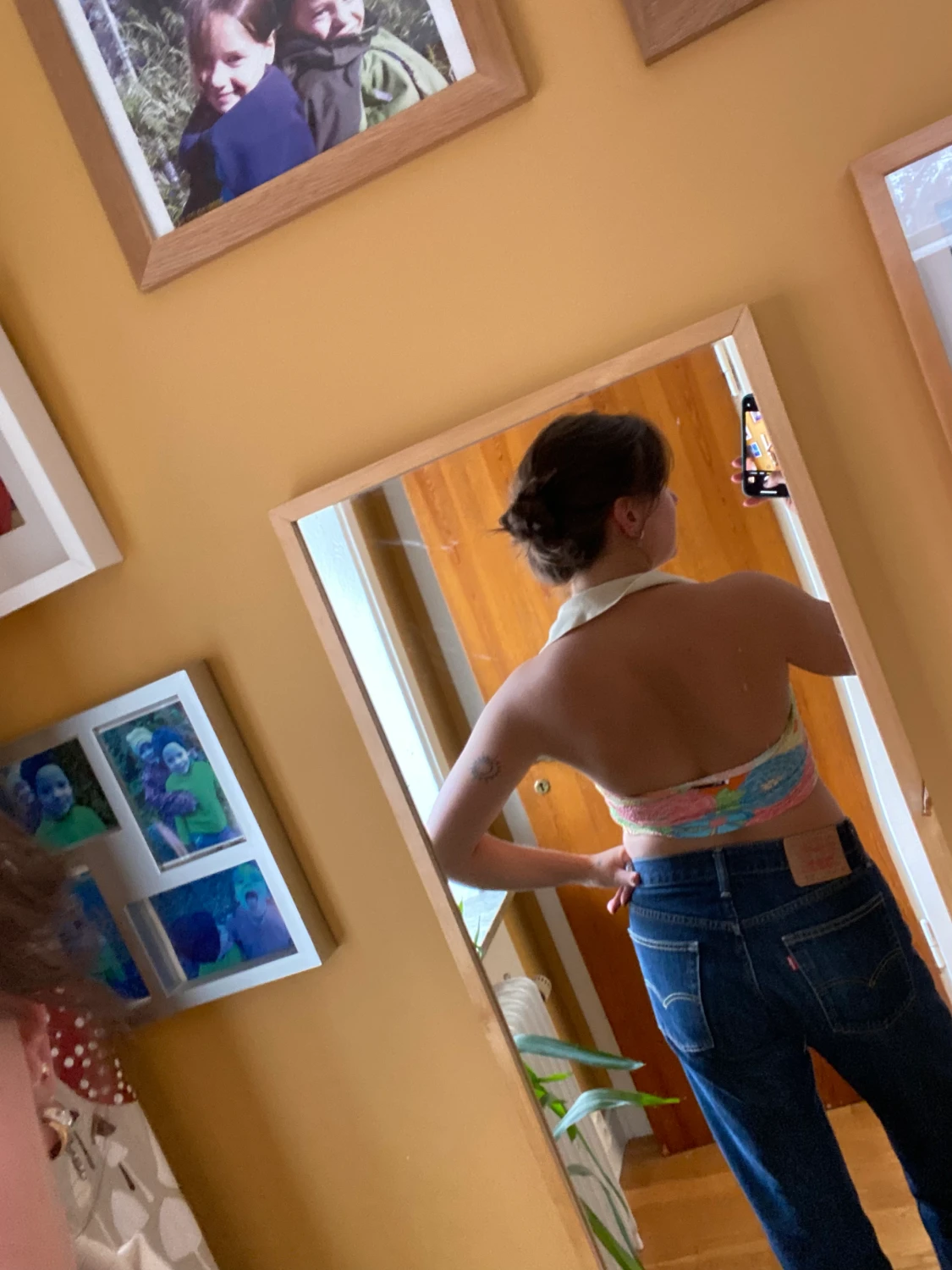 Zaratopp med öppenrygg och krage - 90