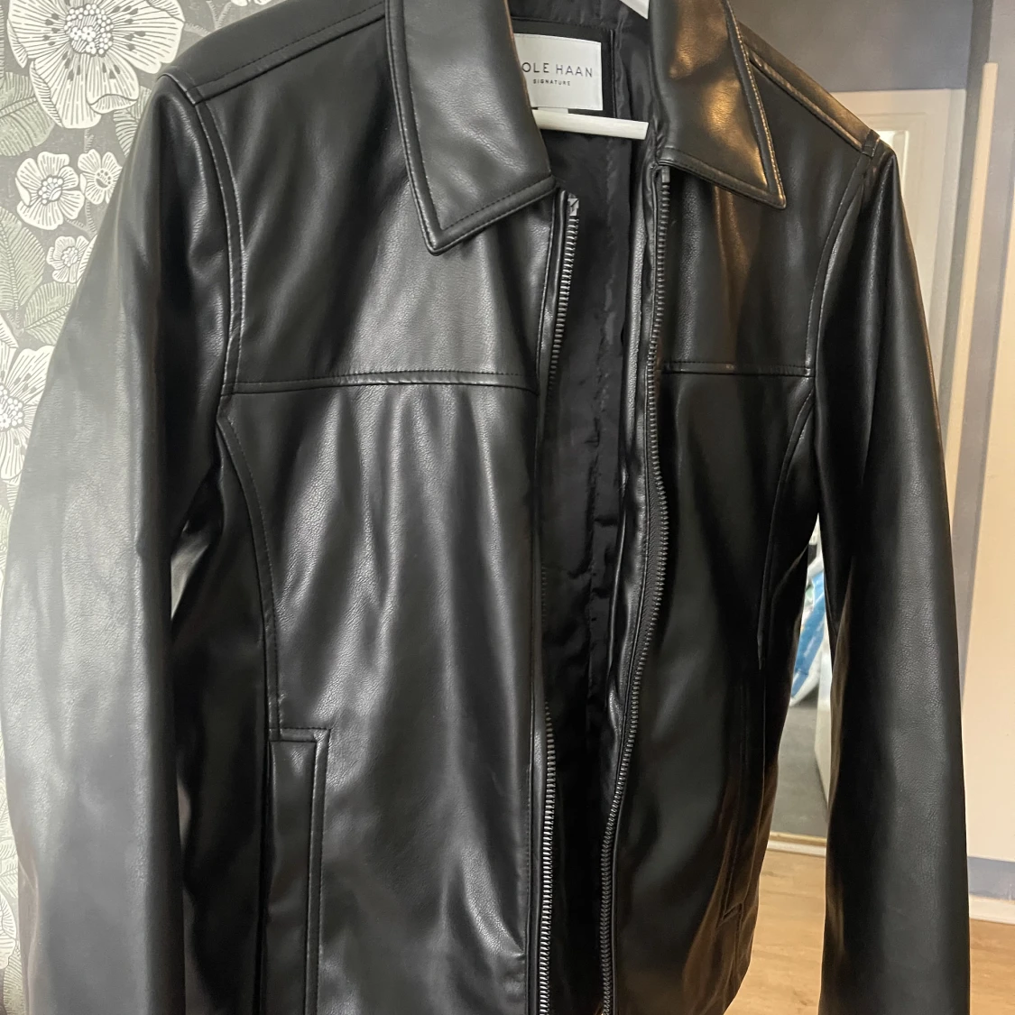 Snygg skinnjacka  - 90