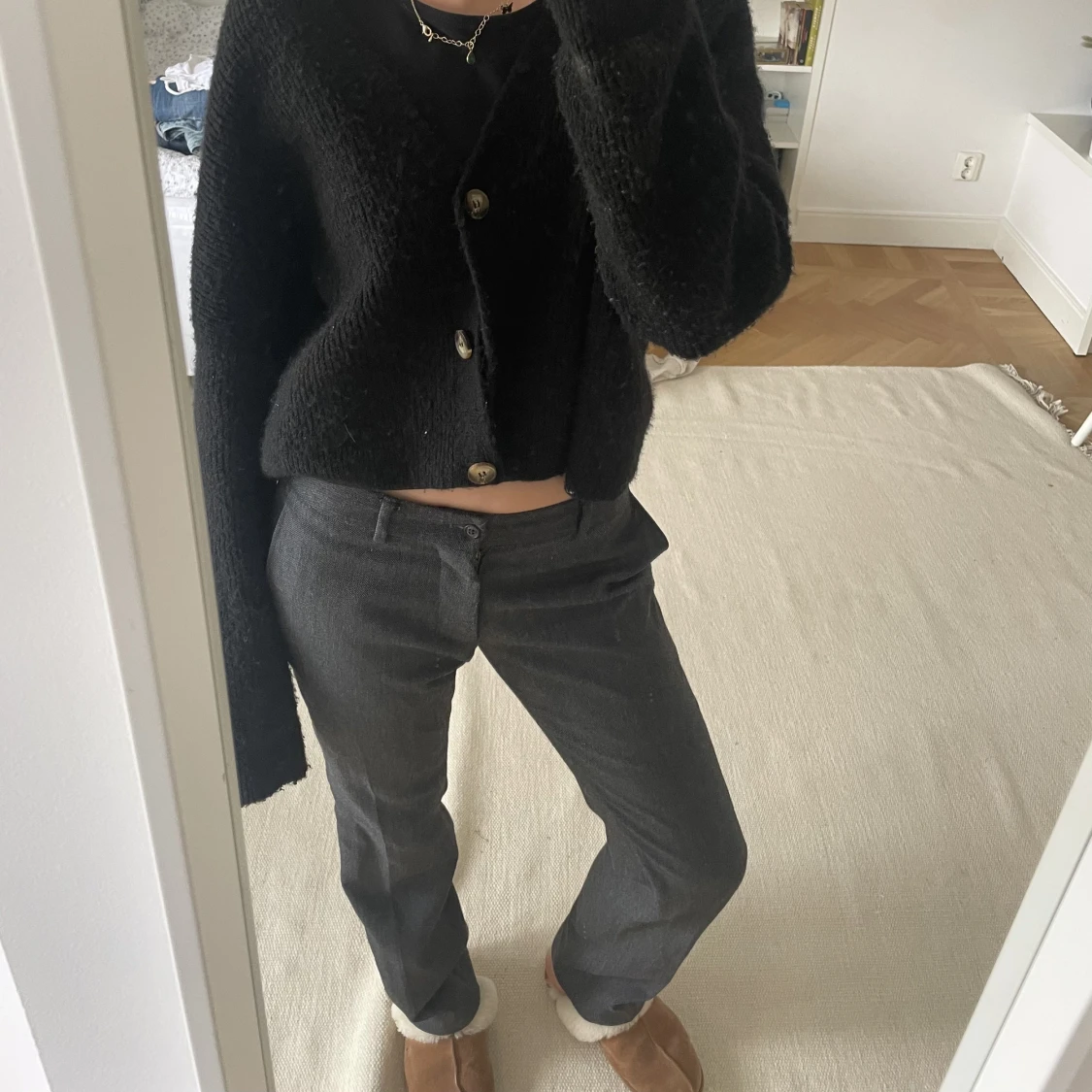 Lågmidjade kostymbyxor