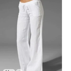 Linnebyxor  - vita linnebyxor 