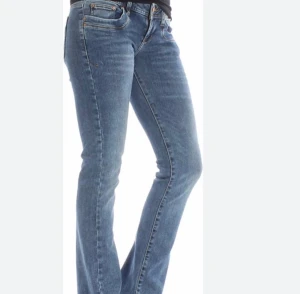Ltb jeans  - Säljer dessa helt nya och slutsålda lowe Rise, boot cut Ltb jeansen med prislapparna kvar! Dem är i storlek 25/34 och modellen heter valerie i färgen Yule wash. Köpte dem för 850kr!!